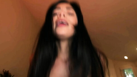 Stepdaughter is shocked when i creampie her